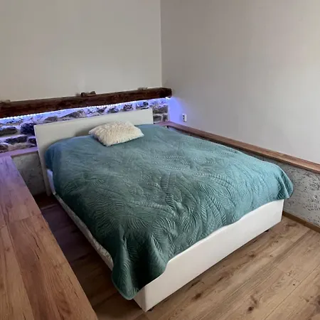 Countryside Nest