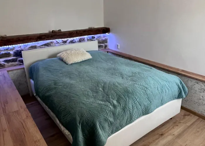 Countryside Nest