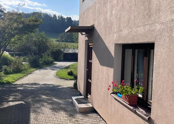 Countryside Nest Apartment